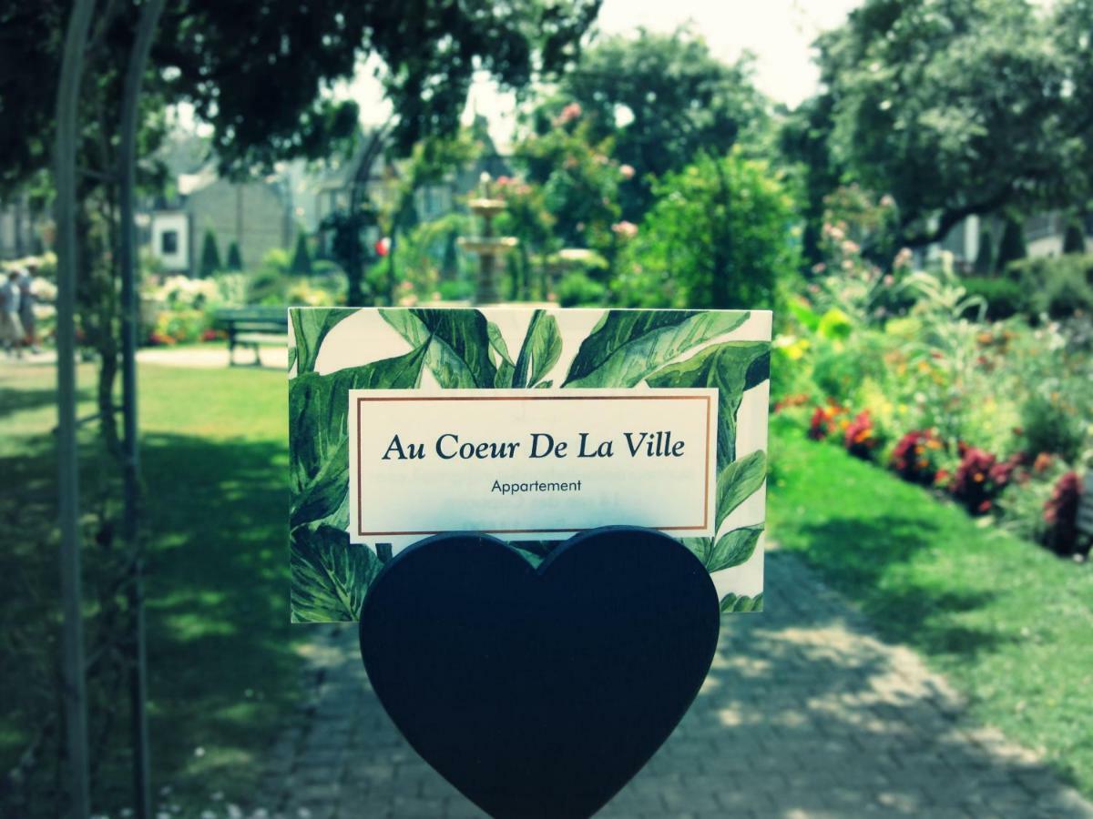Au Coeur De La Ville Honfleur Exterior foto